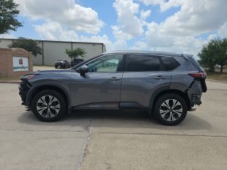2022 Nissan Rogue SV FWD - Exterior Side Driver Image